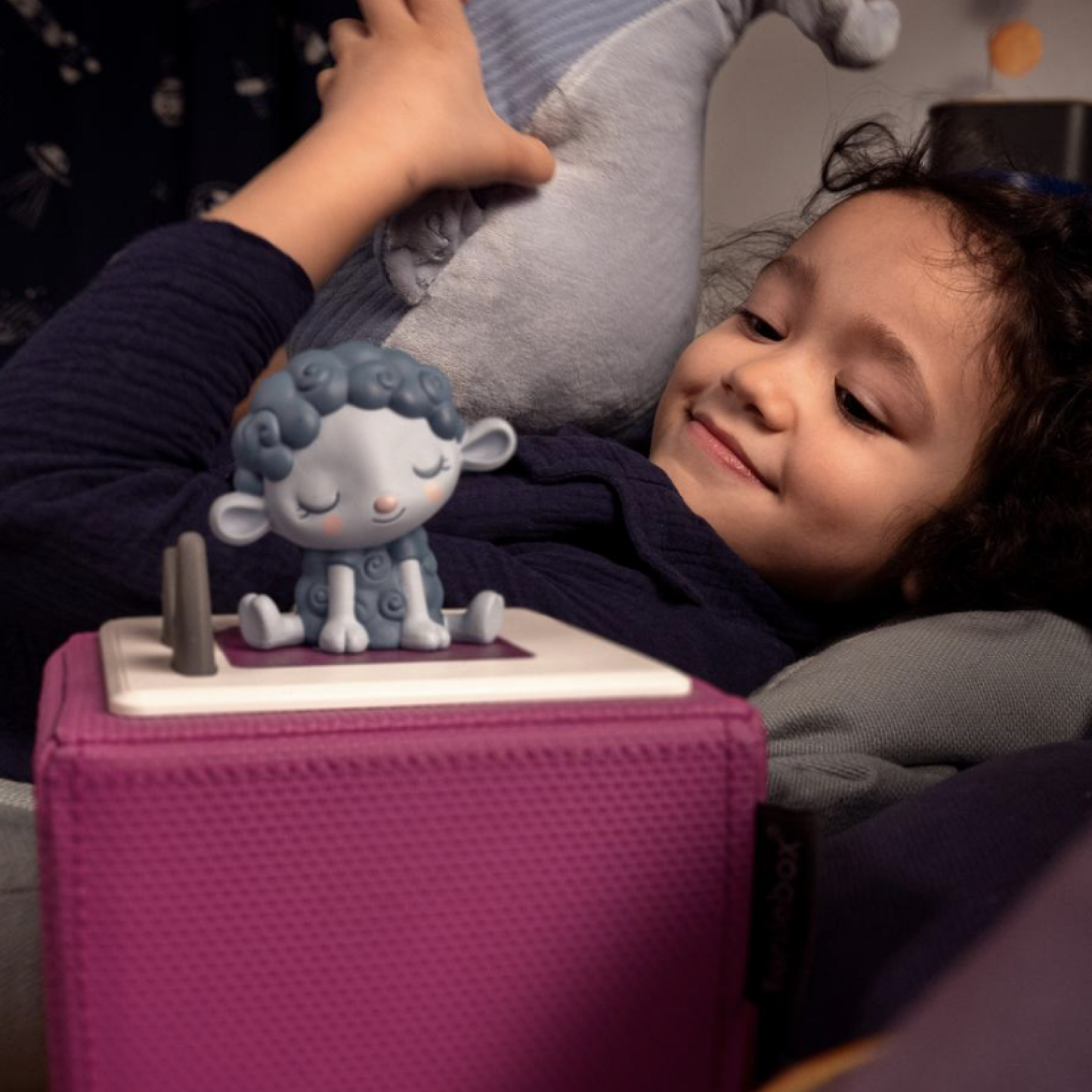 Tonies - Sleepy Friends Sleepy Sheep: Lullabies from the Meadow (Limited Edition) (140 minutes)