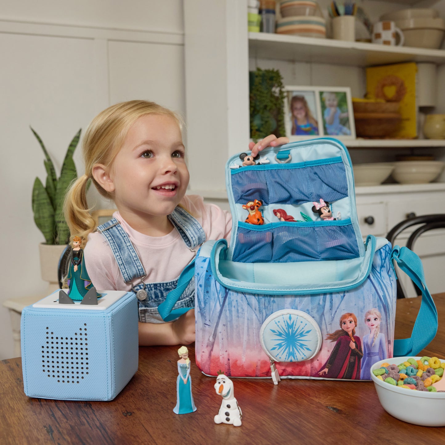 Tonies - Frozen Listen & Play Bag