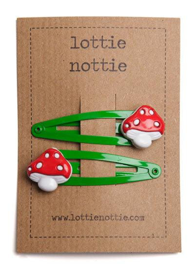 Lottie Nottie - Toadstools on Green Hair Clips