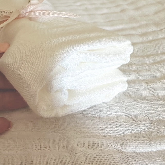 Moo - Crisp White Bamboo "GoTo" Muslin Cloth